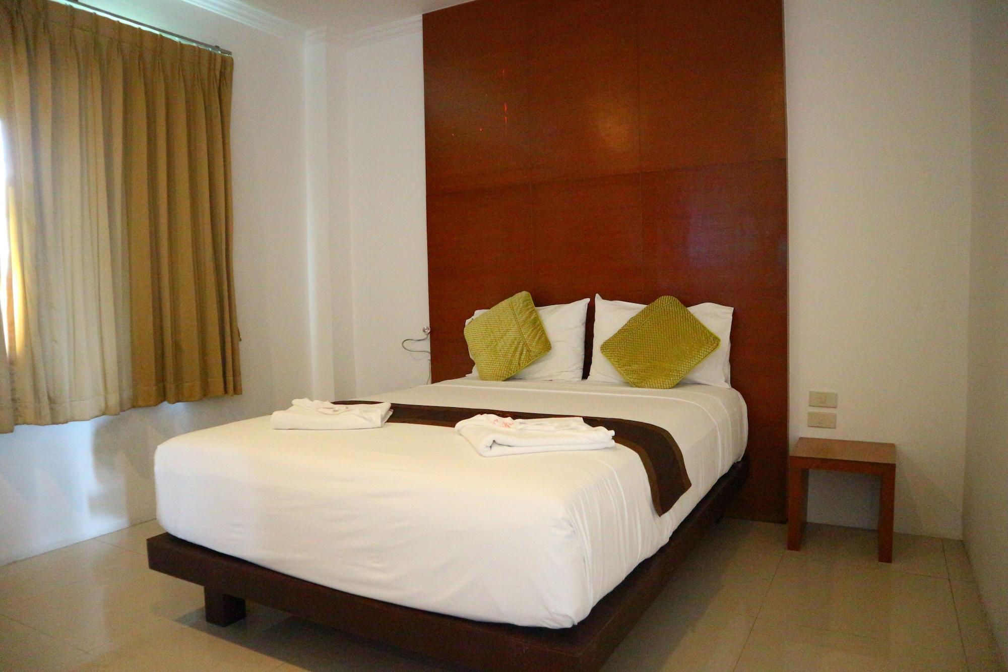 Sukcheewa Residence Phuket Patong Exterior photo