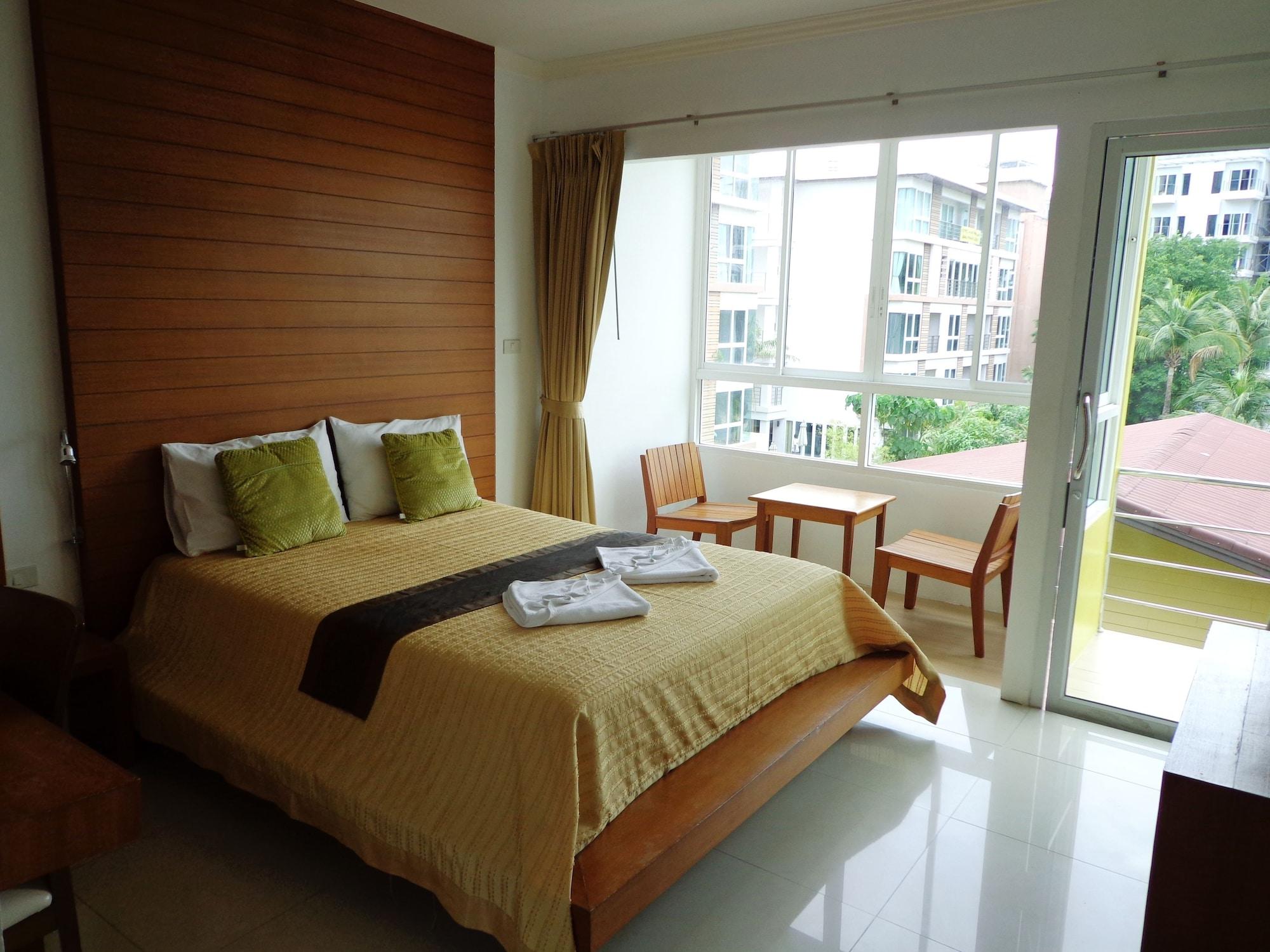 Sukcheewa Residence Phuket Patong Exterior photo